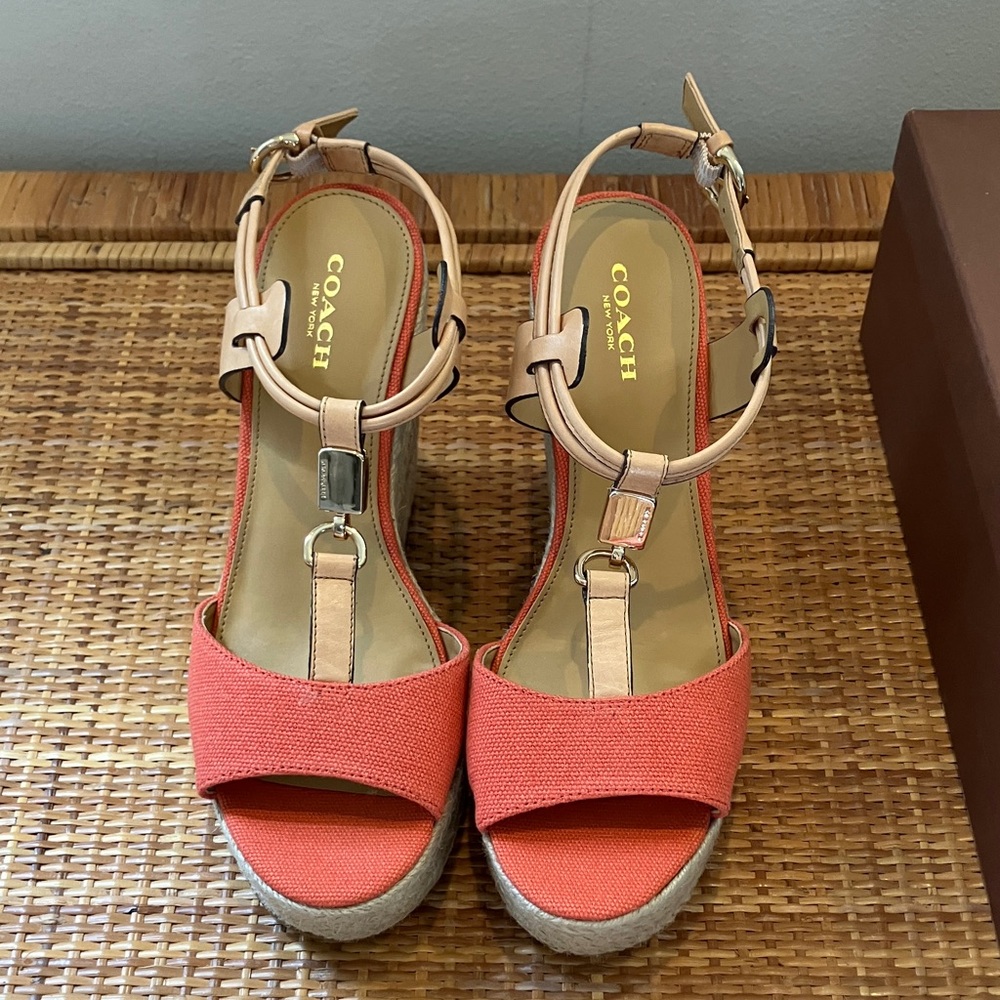 Coach Leah Espadrilles New in Box Size 6.5